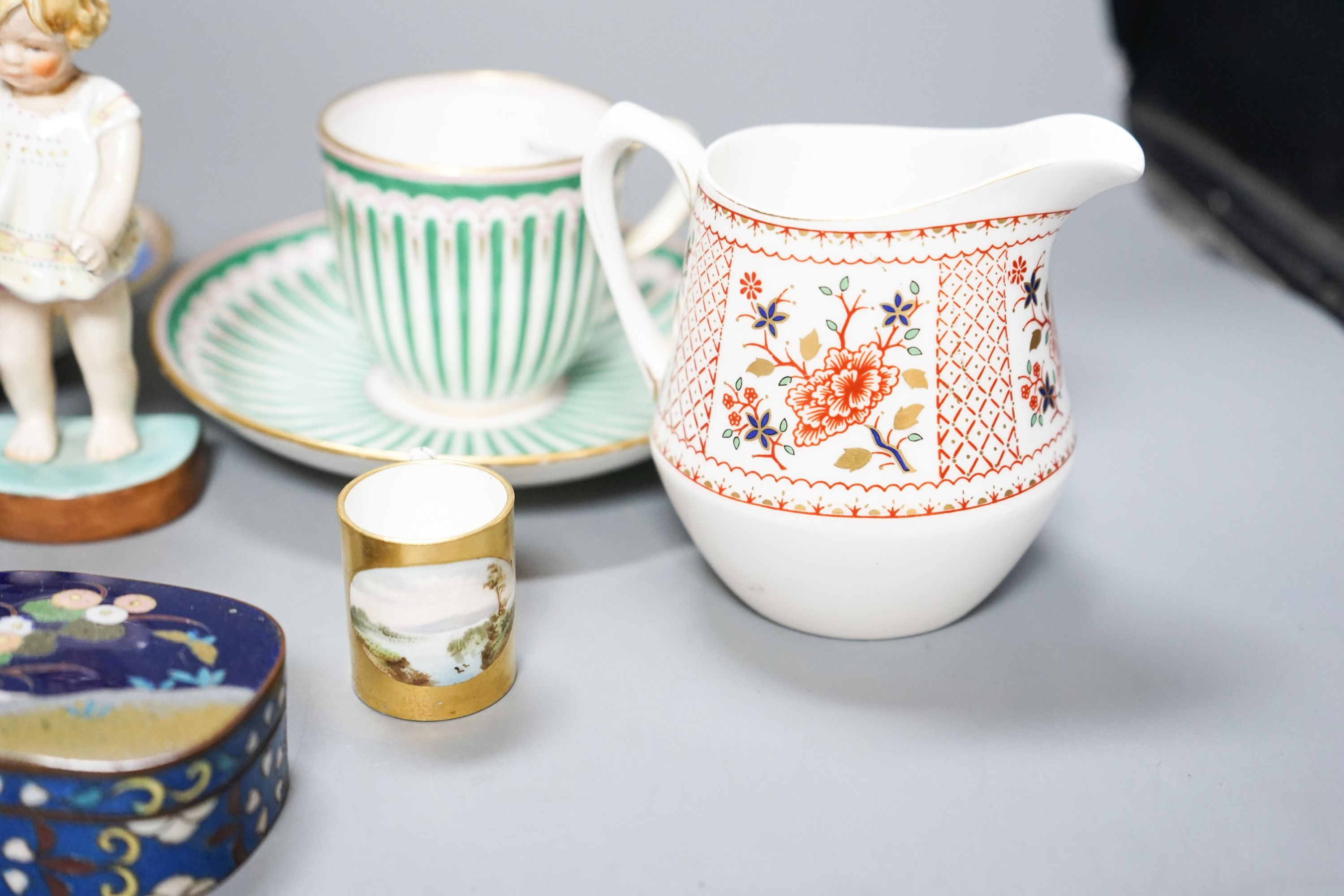 A quantity of mixed 19th and 20th century European ceramics
